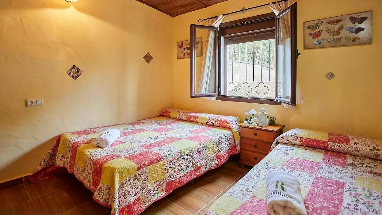 Casa Los Olivos Prado Del Rey By Ruralidays Spain